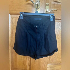 Abercrombie & Fitch - Casual Shorts